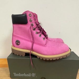Timberland 6" Boot Breast Cancer Awareness